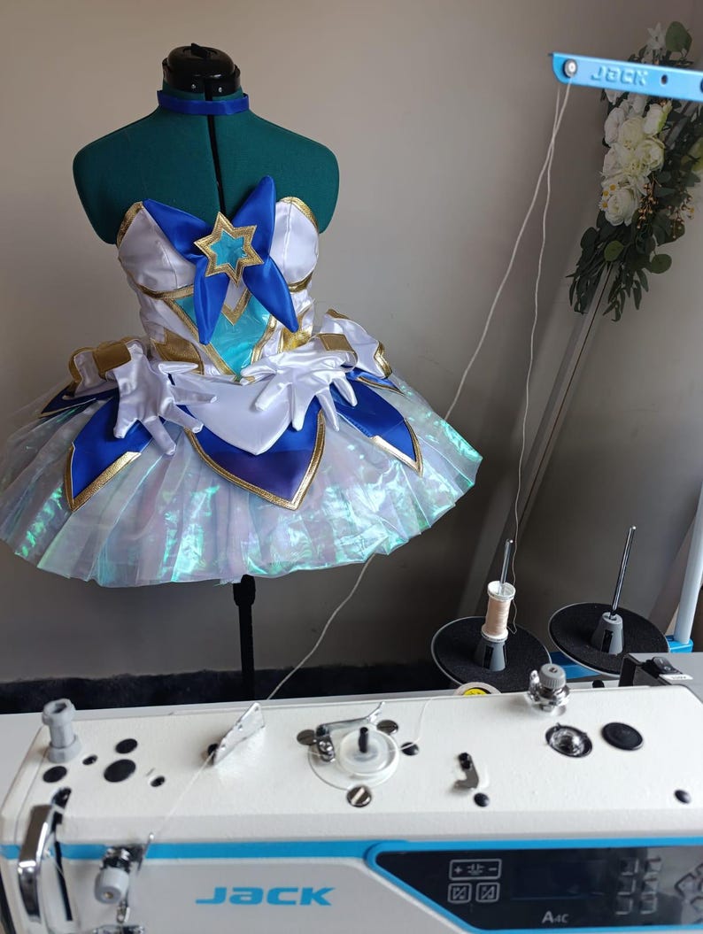 Orianna Star Guardian Cosplay